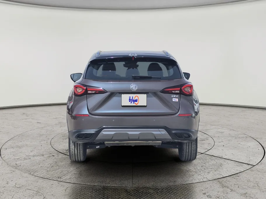 ام جي وان LUX 2024 