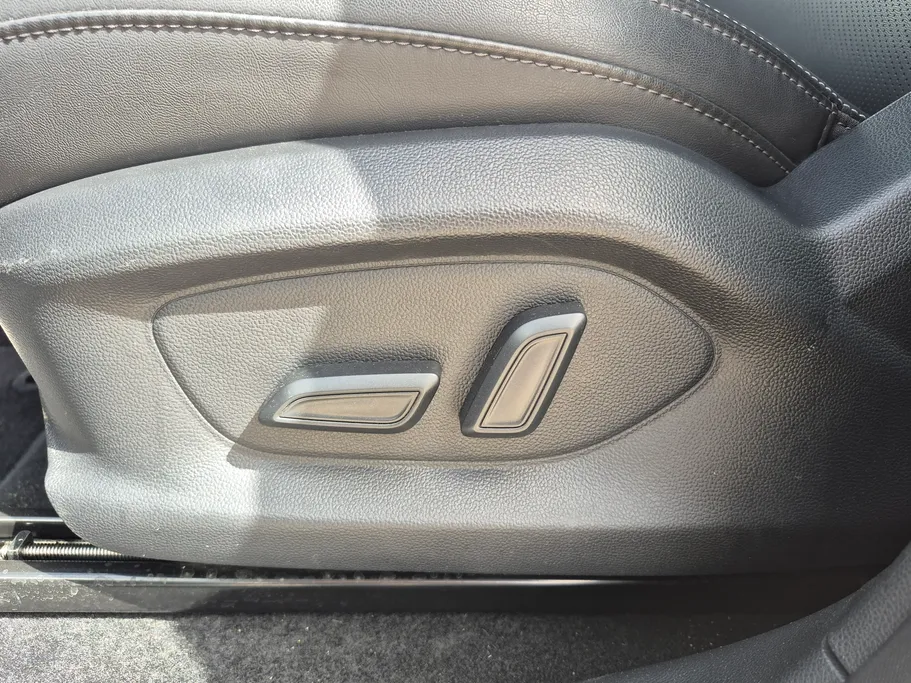 ام جي وان LUX 2024 