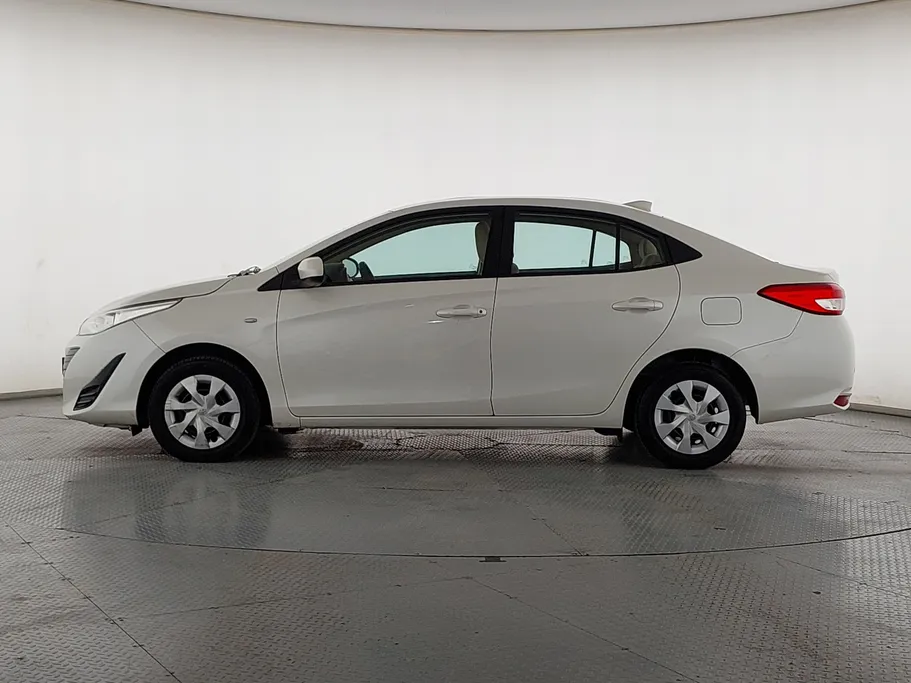 تويوتا يارس Y 2019 