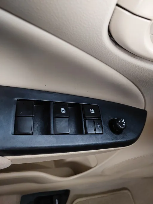 تويوتا يارس Y 2019 