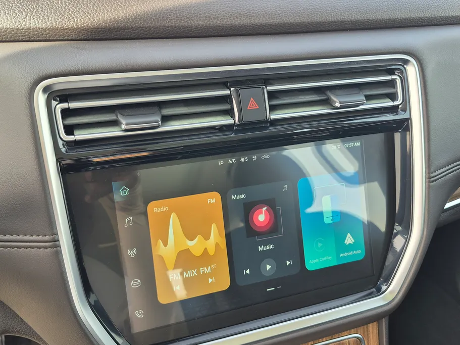 ام جي RX8 LUX 2024 