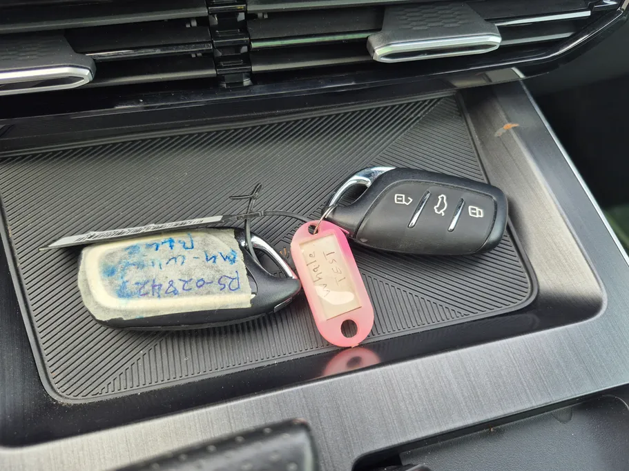 ام جي ويل لاكجري 2024 