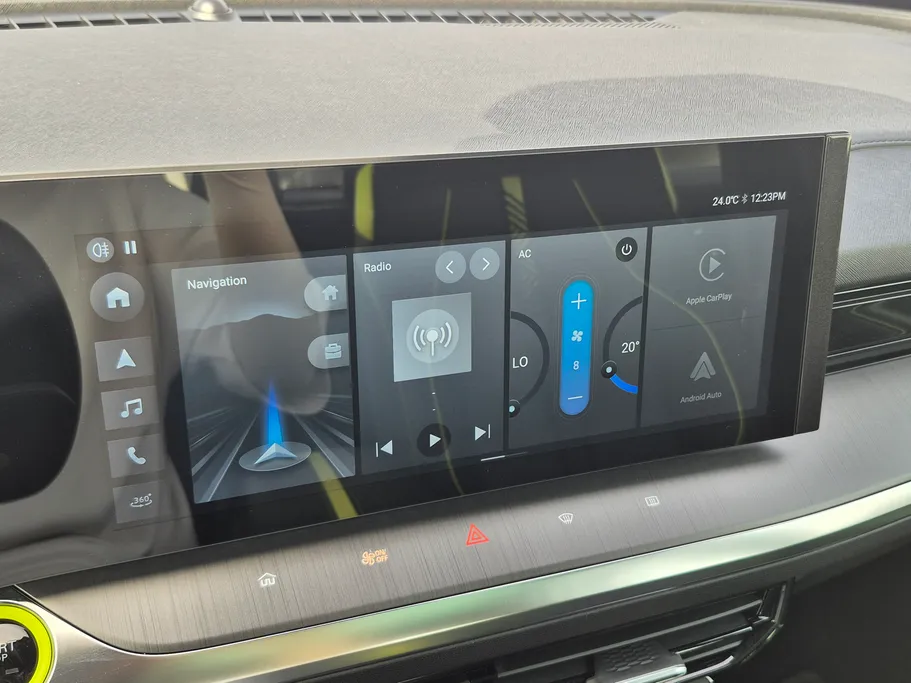 ام جي ويل لاكجري 2024 