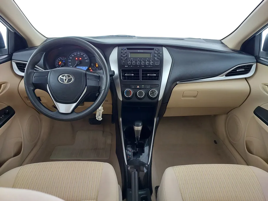 تويوتا يارس Y 2019 