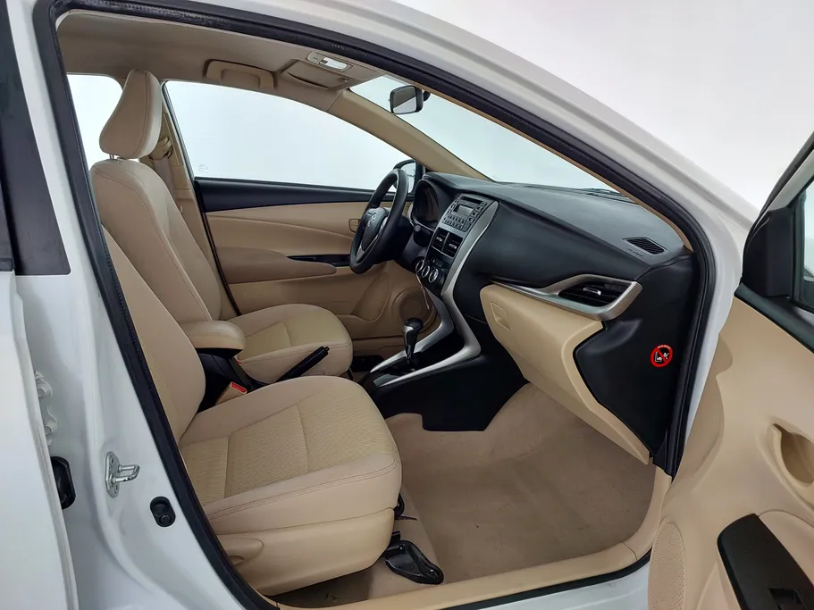 تويوتا يارس Y 2019 