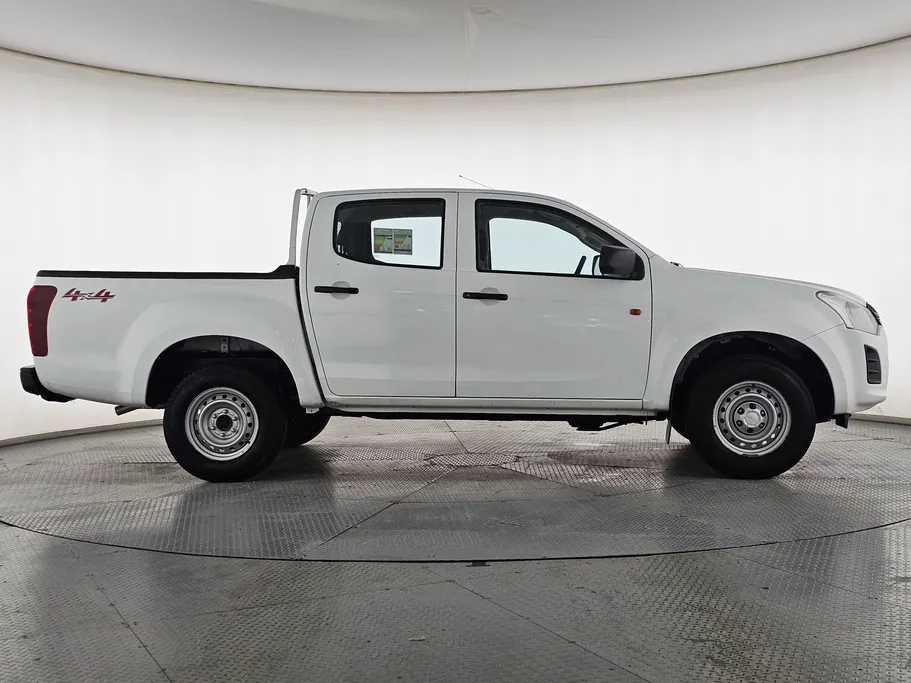 ايسوزو دي ماكس Double Cab 2022 