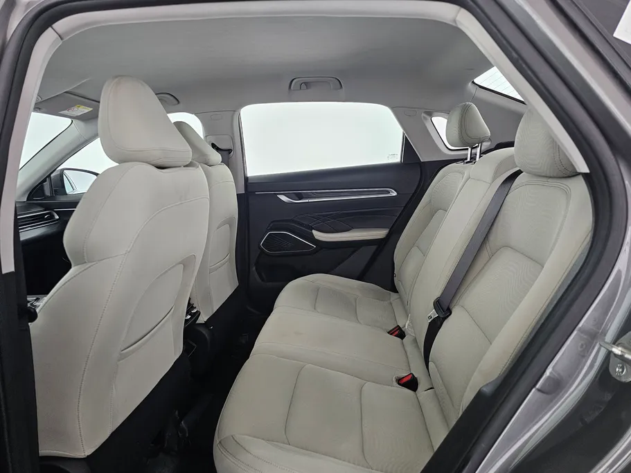 جيلي امجراند GS 2024 