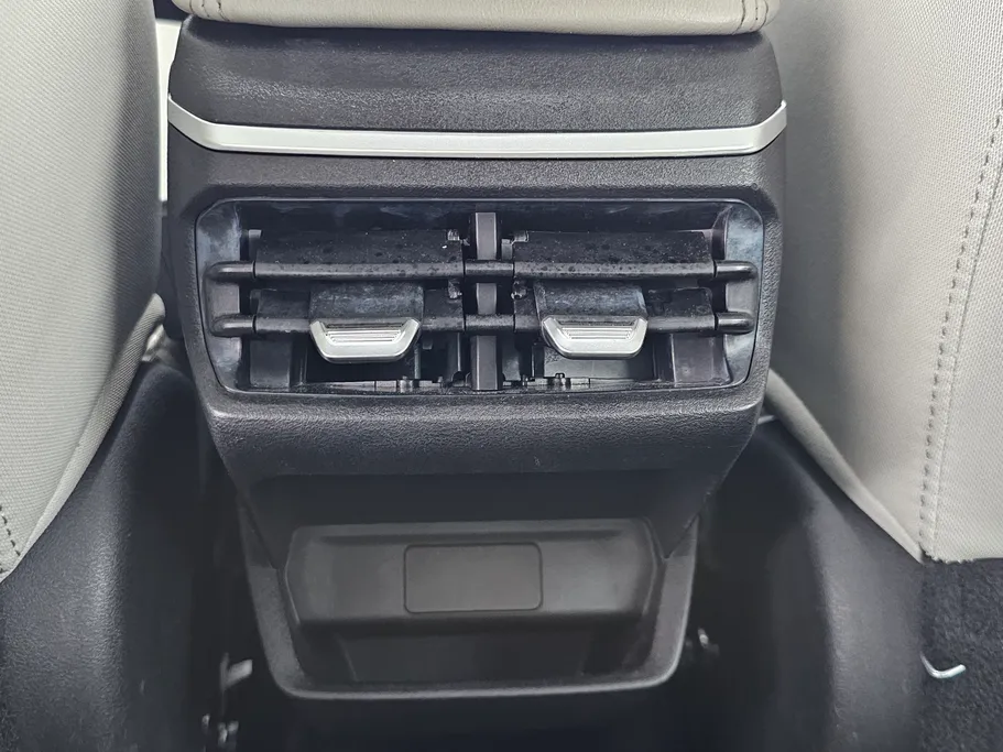 جيلي امجراند GS 2024 