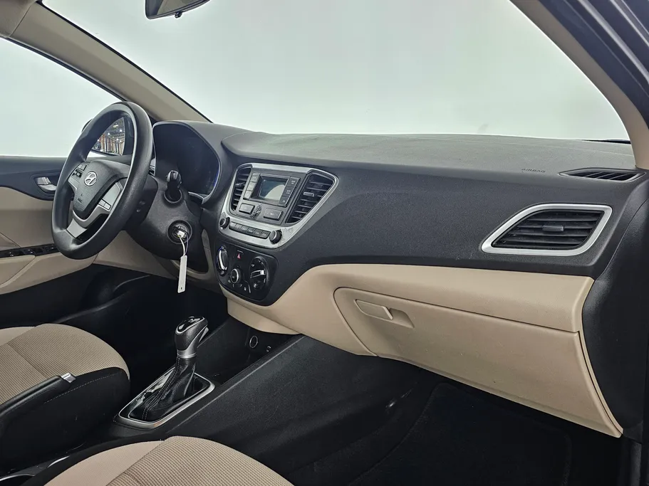 2023 هيونداي Accent سمارت 