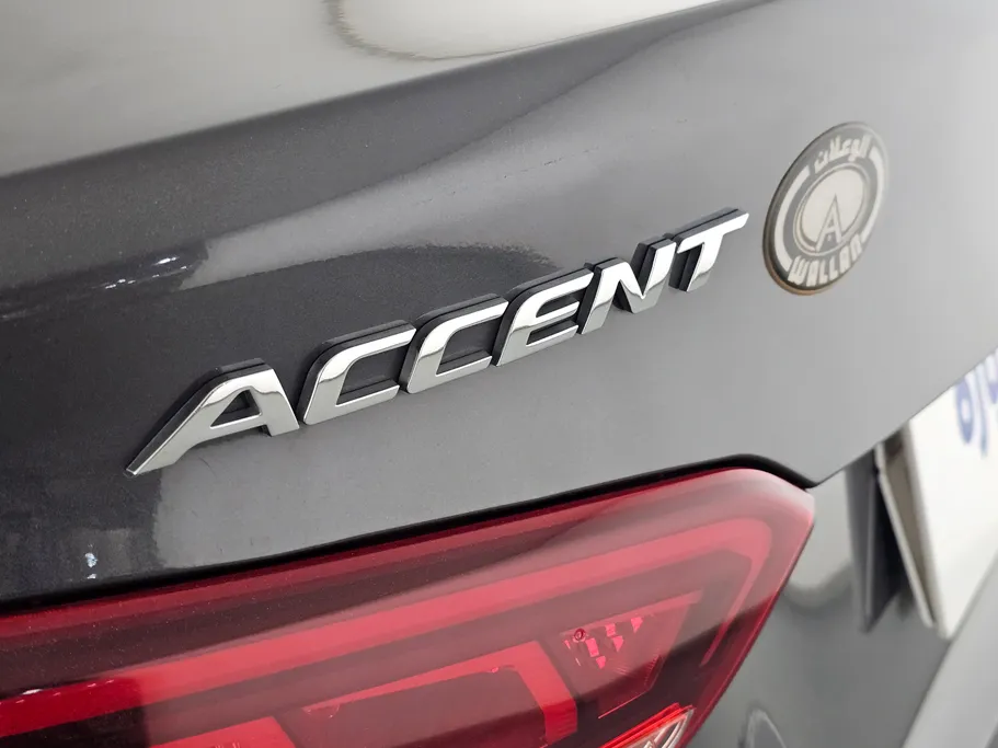 2023 هيونداي Accent سمارت 