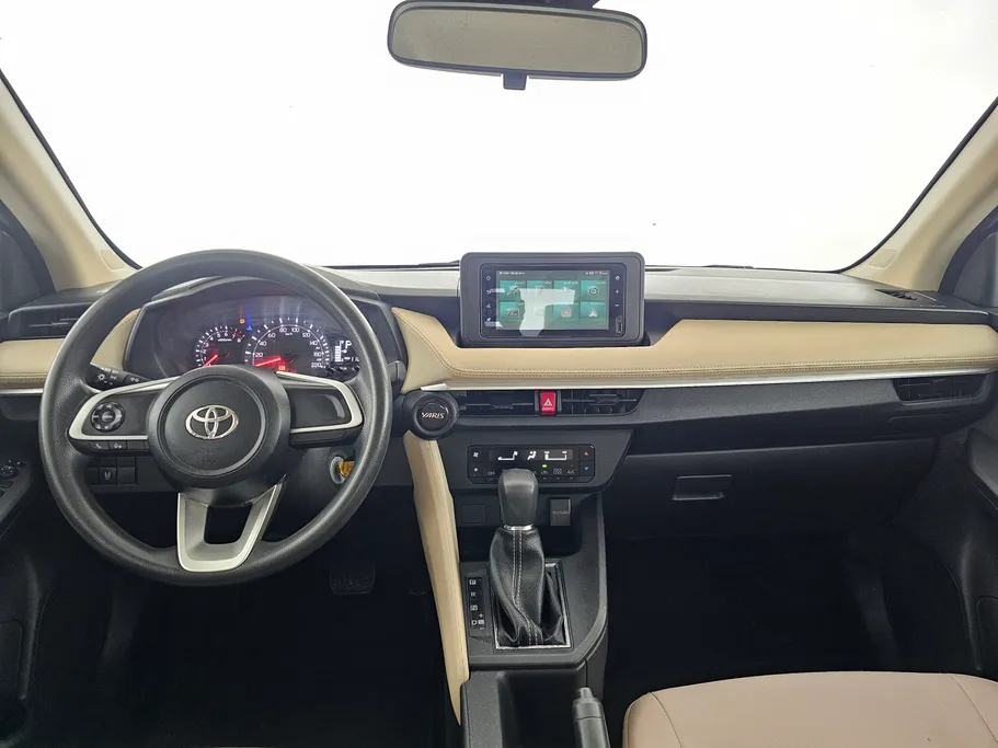 تويوتا يارس Y 2023 