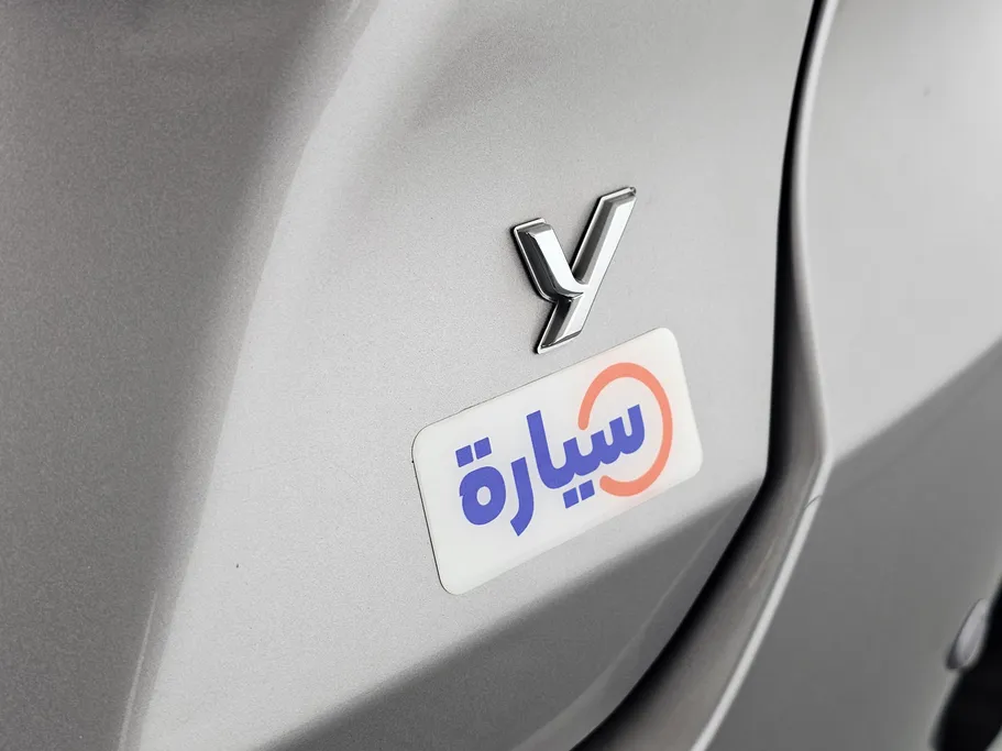 تويوتا يارس Y 2023 