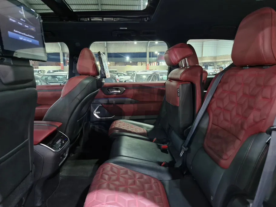 نيسان باترول LE Platinum 2025 