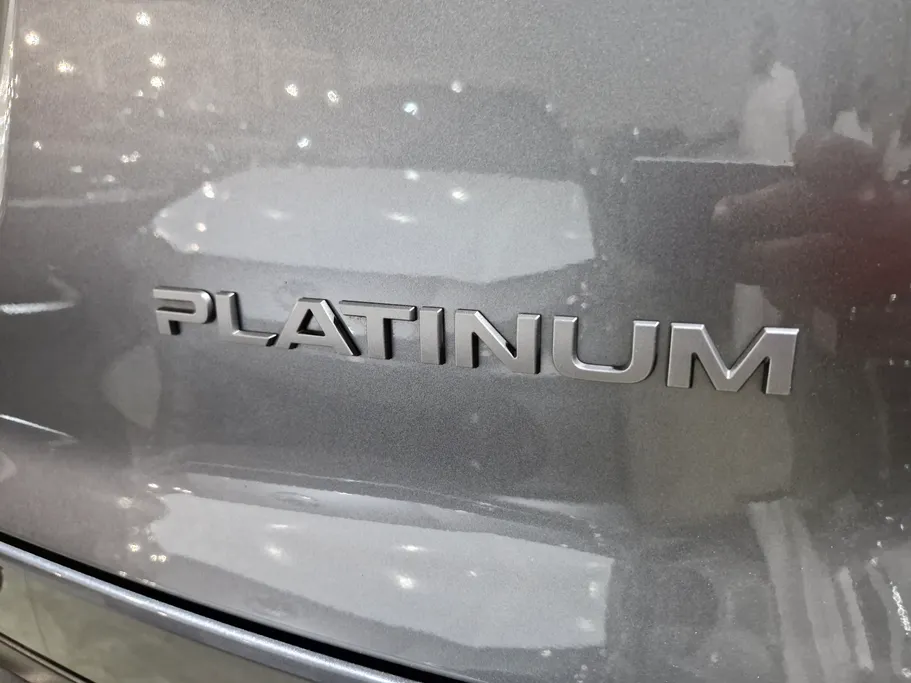 نيسان باترول LE Platinum 2025 