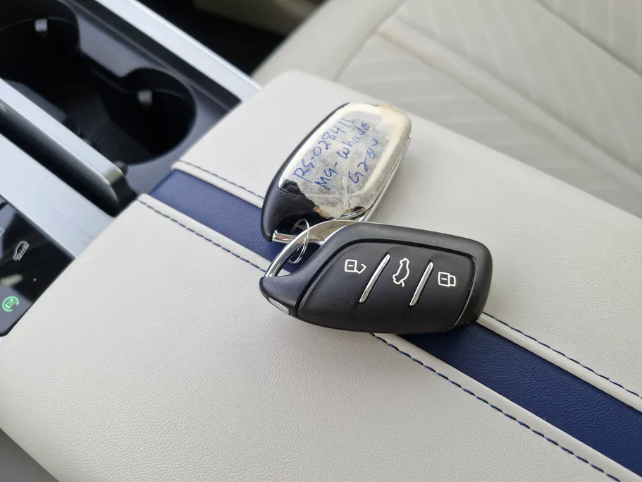 ام جي ويل لاكجري 2024 