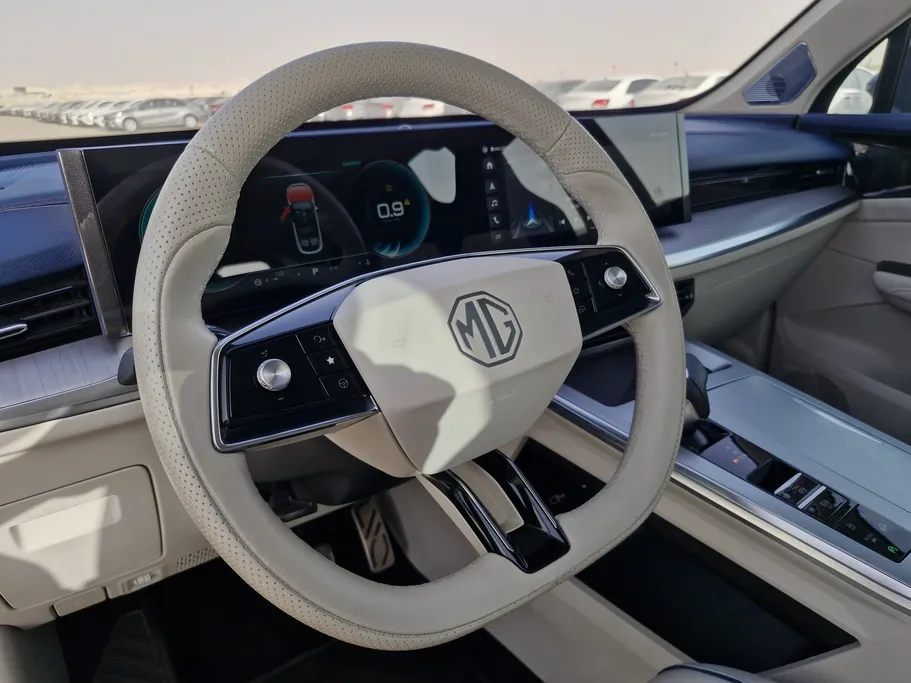 ام جي ويل لاكجري 2024 