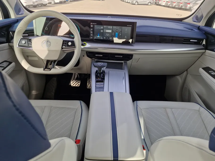 ام جي ويل لاكجري 2024 