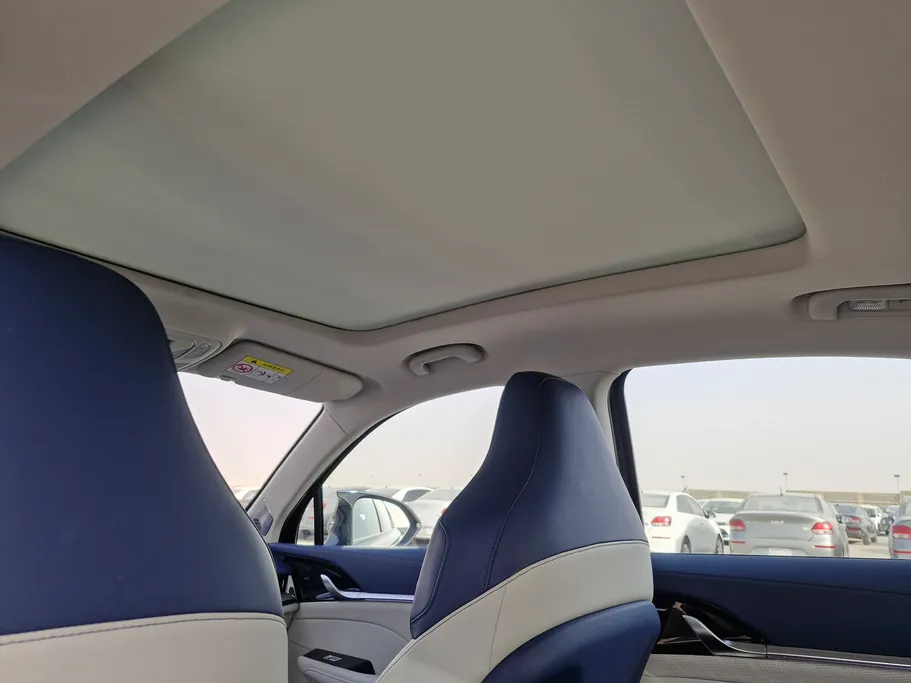 ام جي ويل لاكجري 2024 