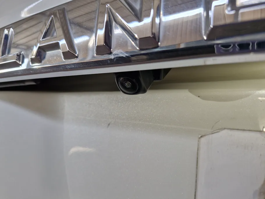 تويوتا لاندكروزر Grand Touring 2021 