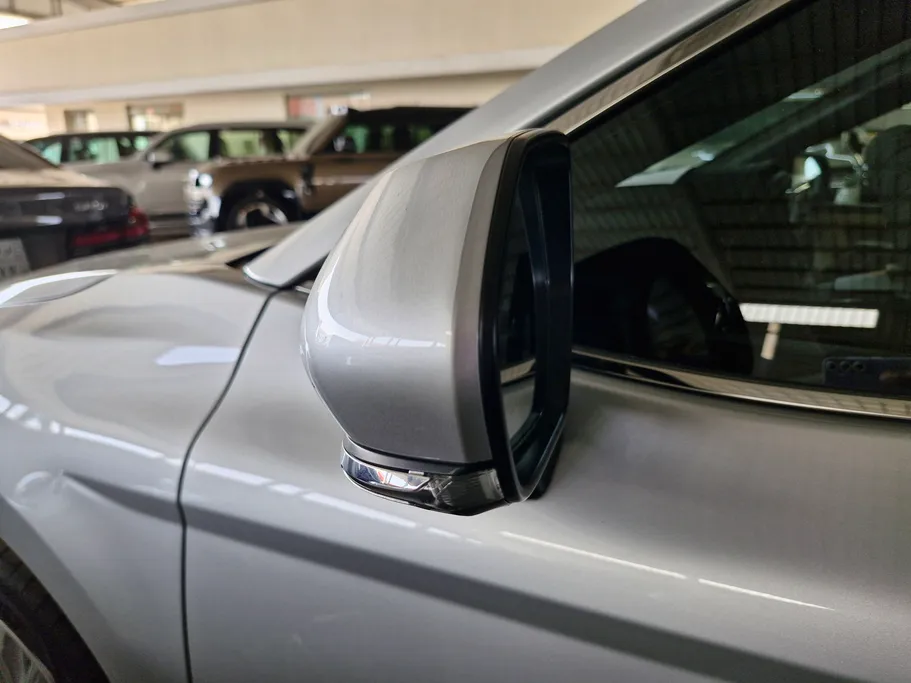 تويوتا كامري LE 2025 