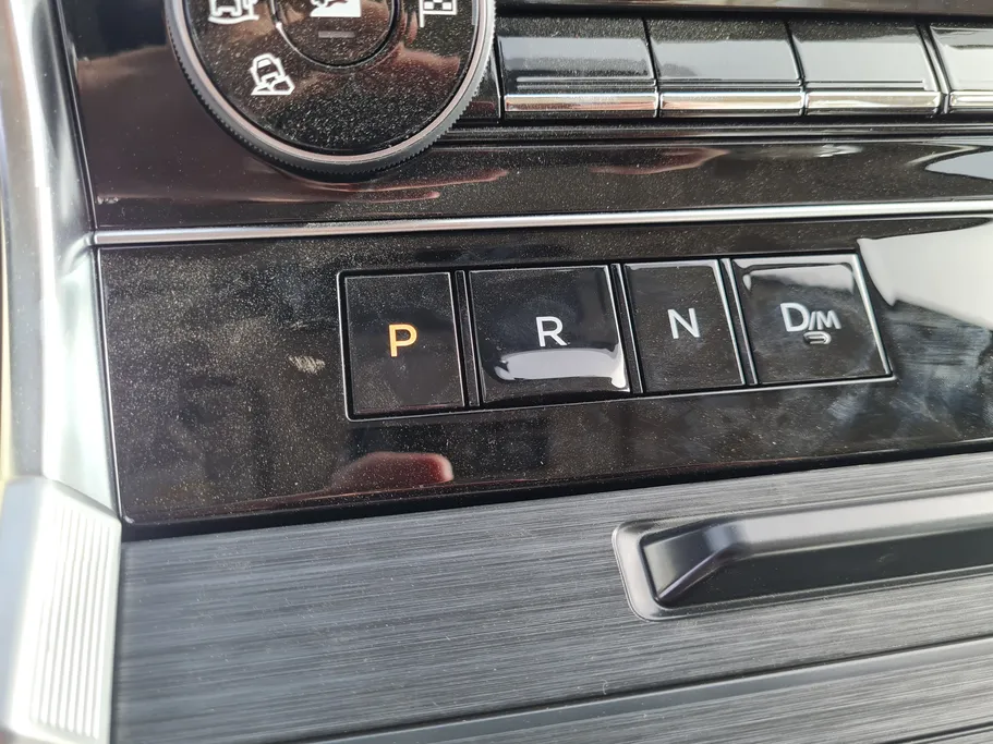 نيسان باترول SE T2 2026 