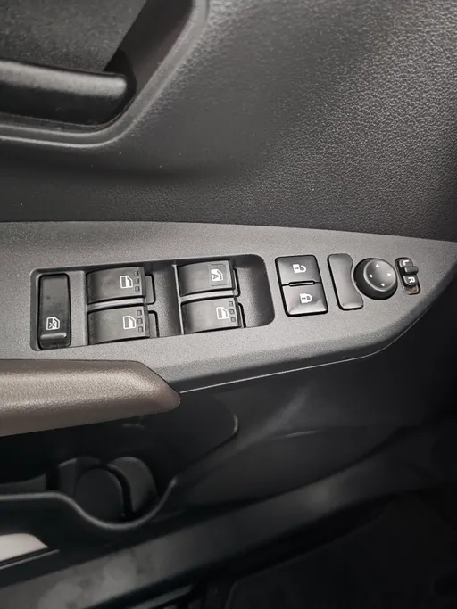 2023 Toyota Yaris  Y 