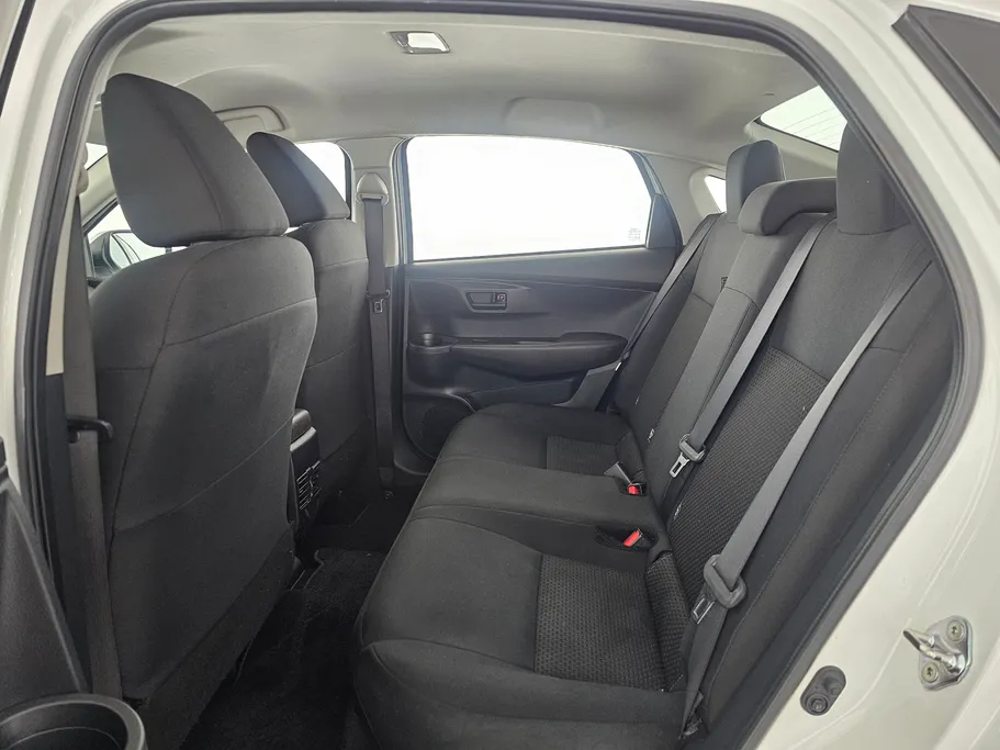 2023 Toyota Yaris  Y 