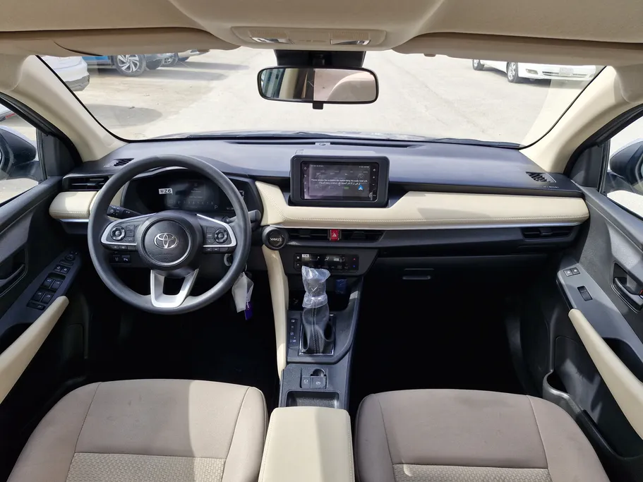 2024 Toyota Yaris  Y Plus 