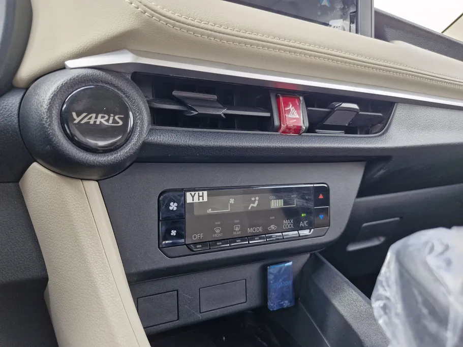 2024 Toyota Yaris  Y Plus 