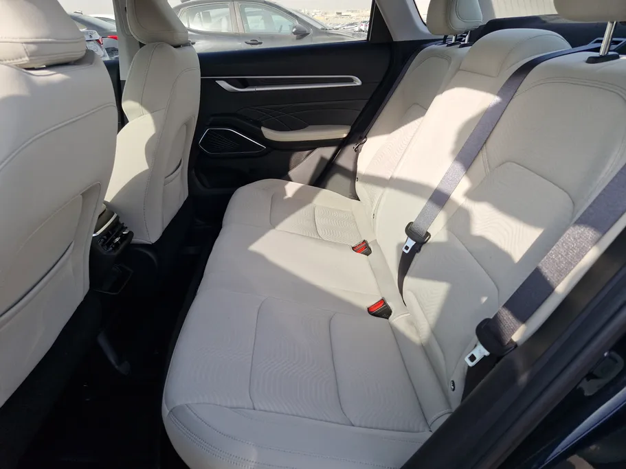 2024 Geely Emgrand GS 