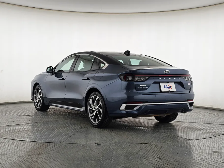 2023 Ford Taurus Titanium 