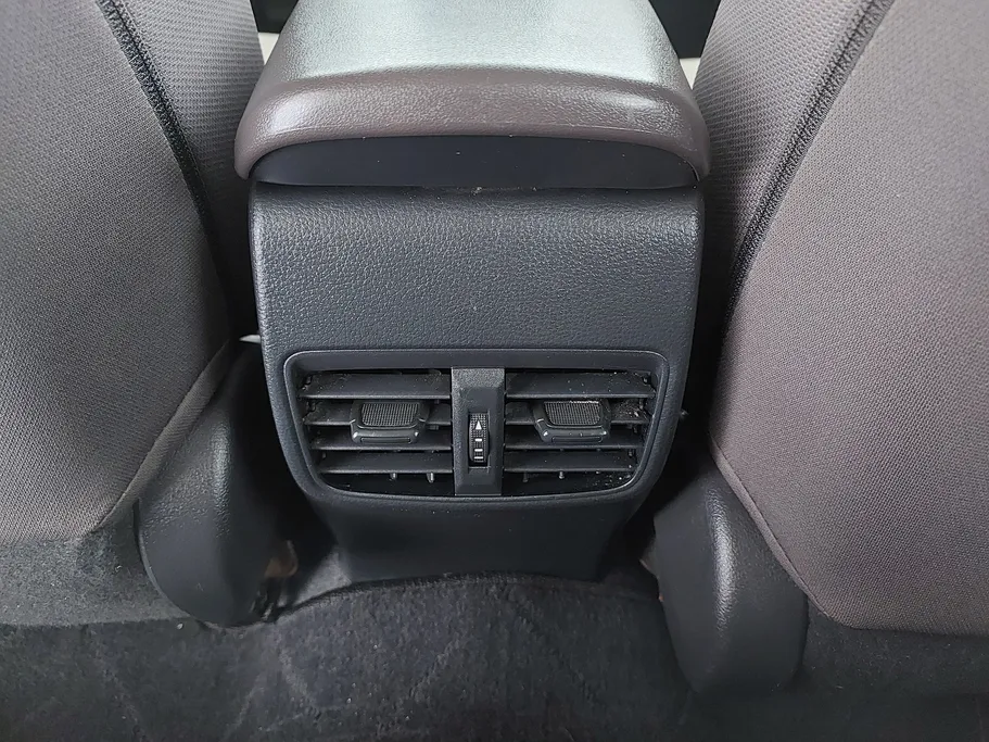 تويوتا كورولا XLI 2024 