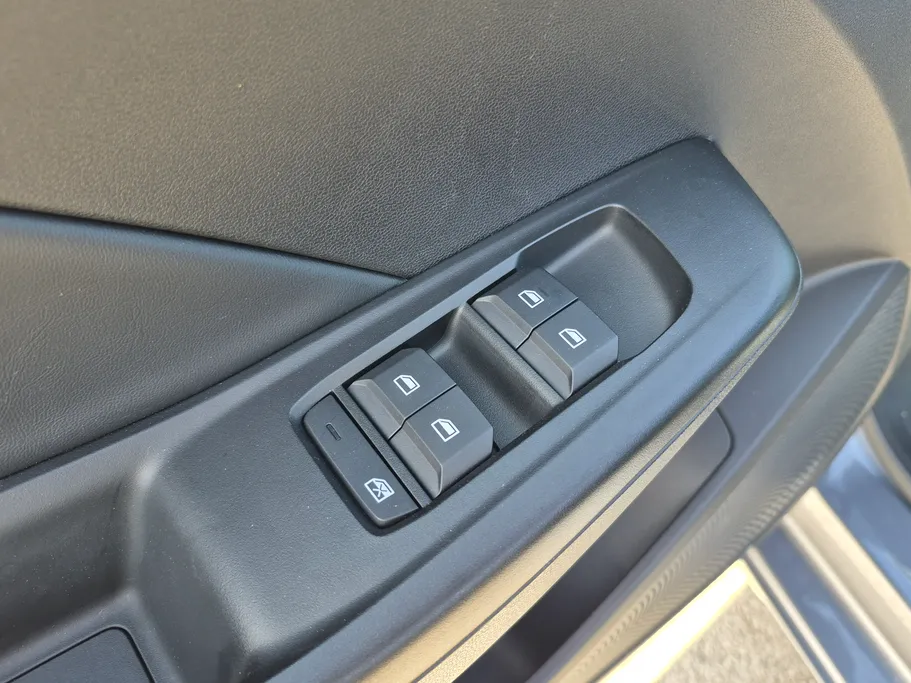 ام جي 3 LUX 2024 