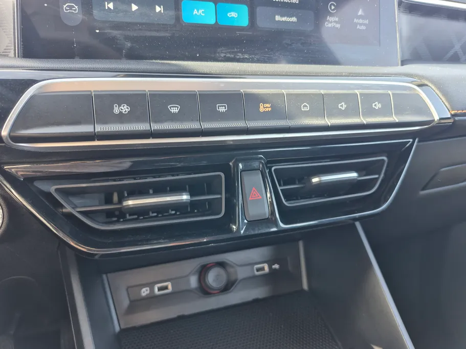 ام جي 3 LUX 2024 