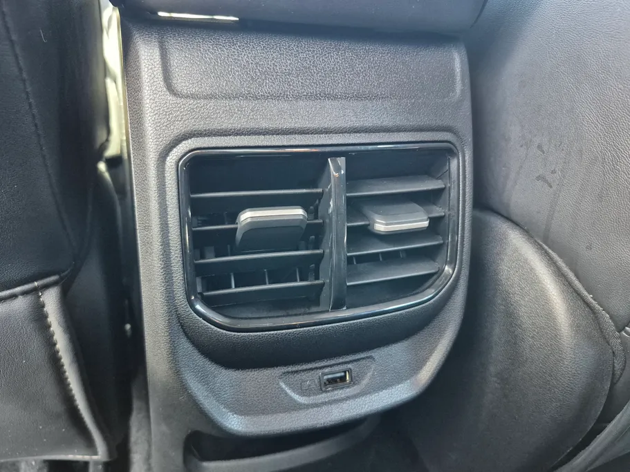 ام جي 3 LUX 2024 