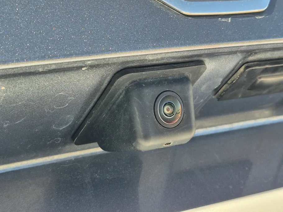 ام جي 3 LUX 2024 