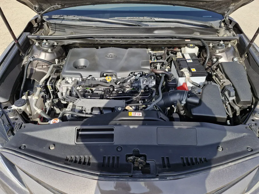 تويوتا كامري LE 2024 