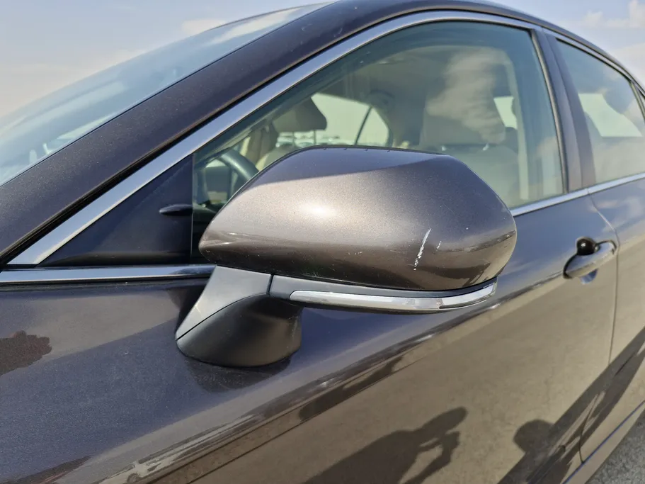 تويوتا كامري LE 2024 