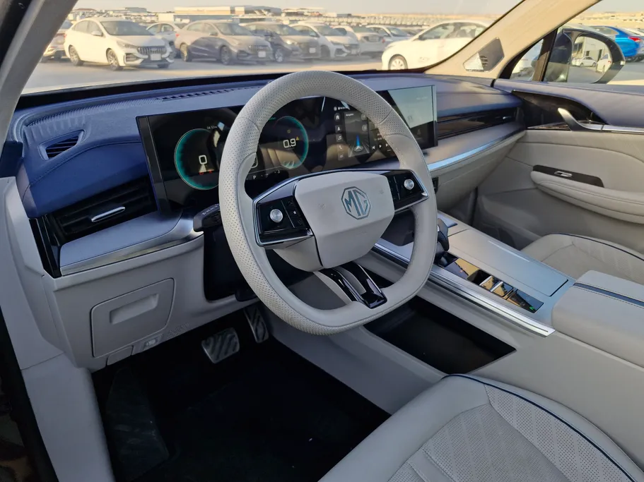 ام جي ويل لاكجري 2024 