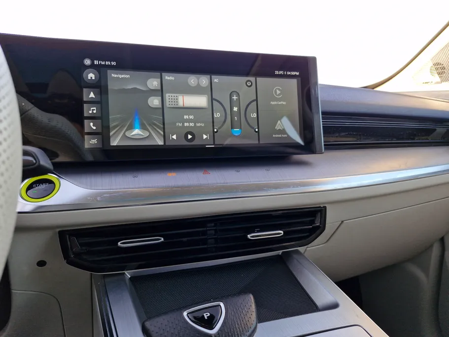 ام جي ويل لاكجري 2024 