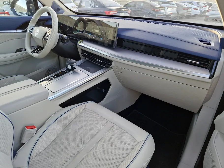 ام جي ويل لاكجري 2024 