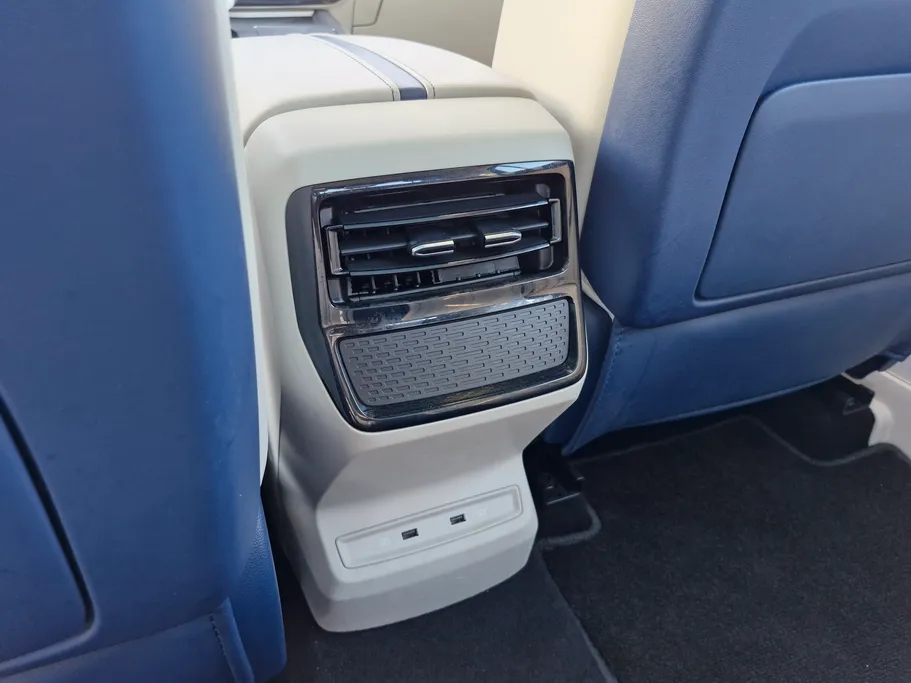 ام جي ويل لاكجري 2024 