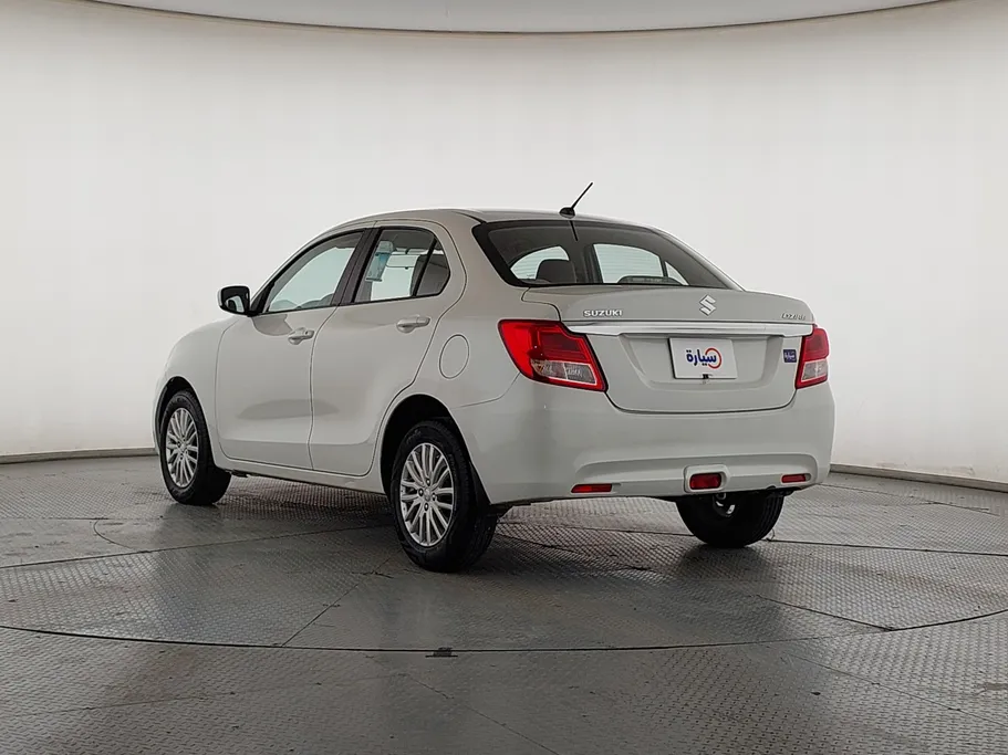 2022 سوزوكي Dzire GL 