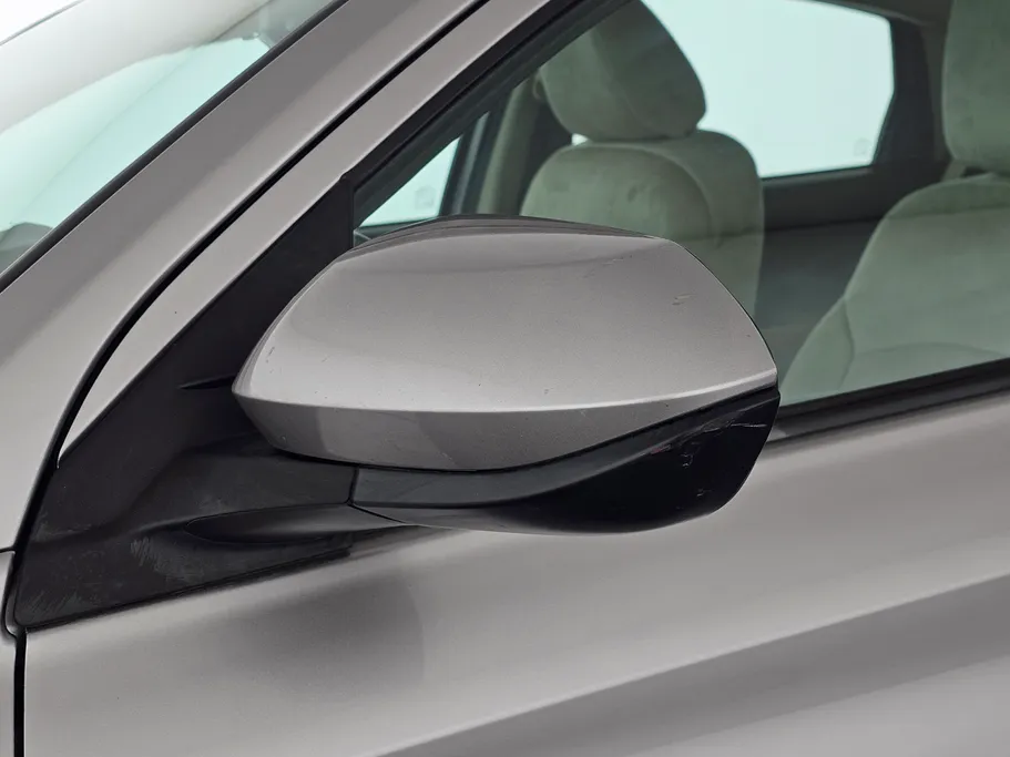 2023 Toyota Yaris  Y 