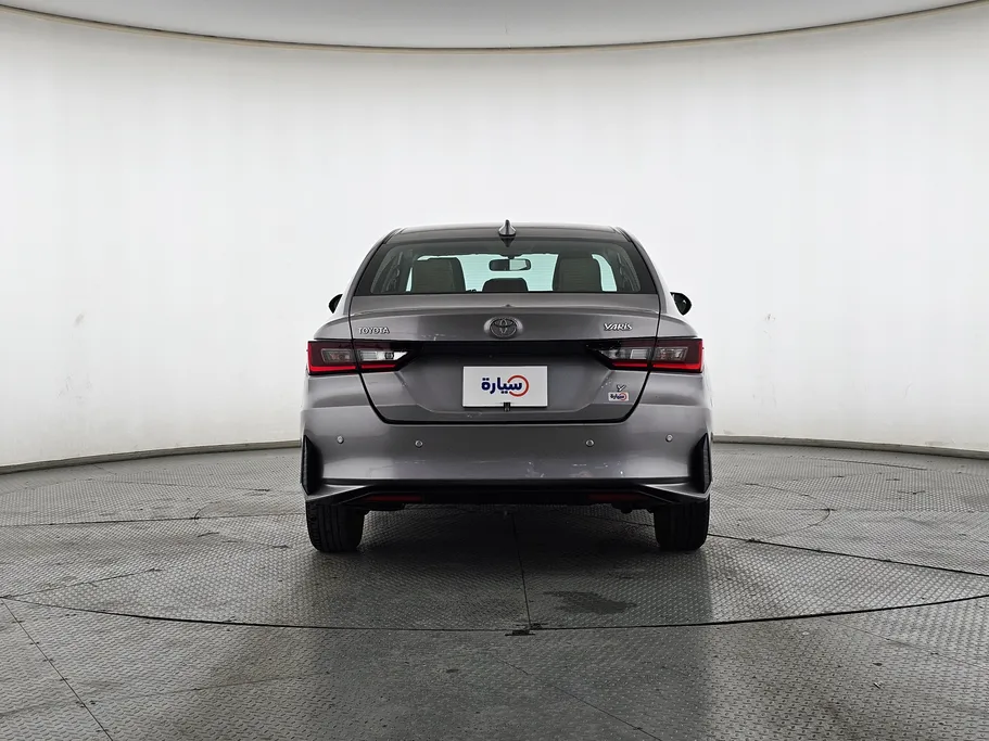 2023 Toyota Yaris  Y 