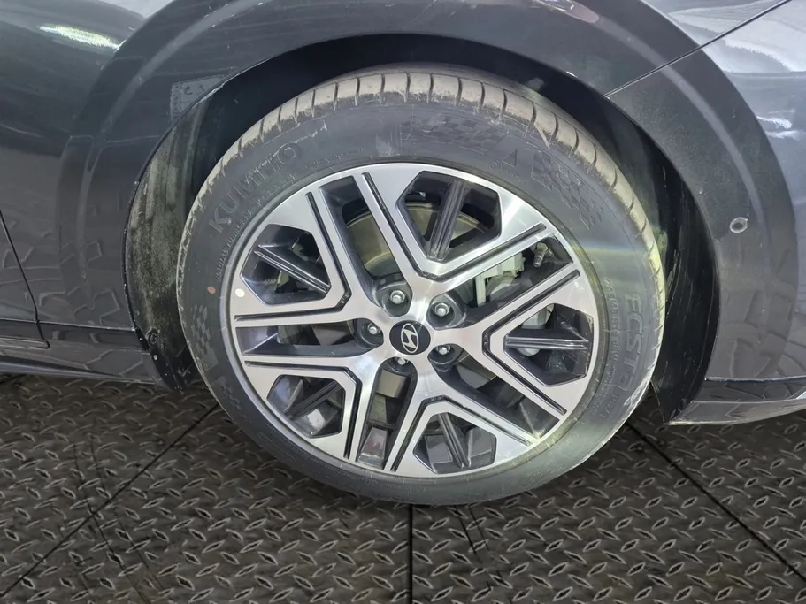 هيونداي ازيرا كاليجرافي 2025 