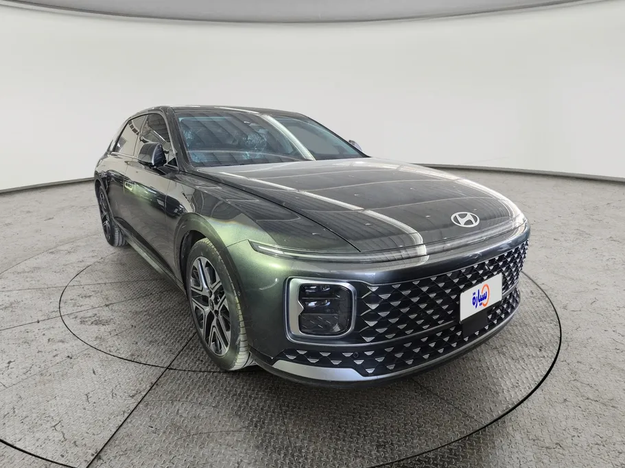 هيونداي ازيرا كاليجرافي 2025 