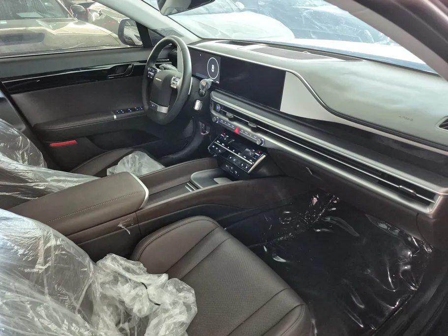 هيونداي ازيرا كاليجرافي 2025 