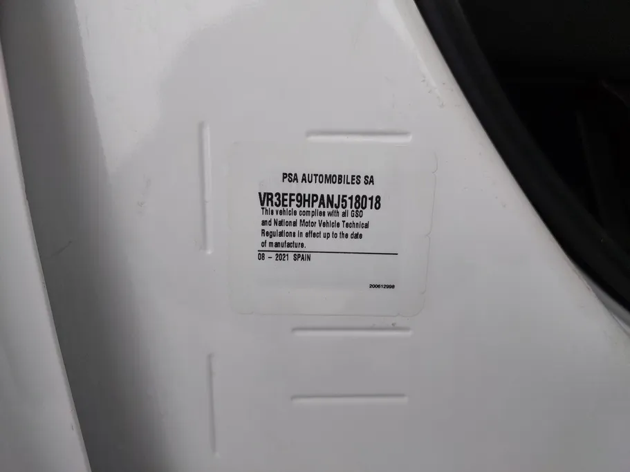 2022 Peugeot Partner Short van 