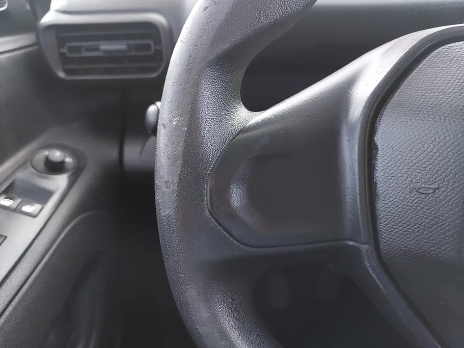 2022 Peugeot Partner Short van 